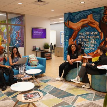 Students meeting in the Center for Diversity and Inclusion (CDI)